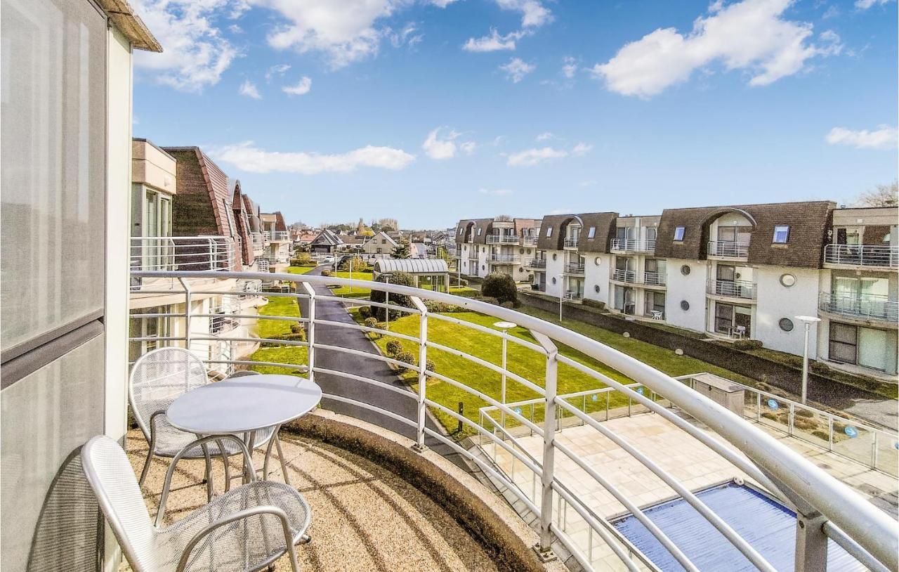 Nice Apartment In Bredene With Kitchen エクステリア 写真